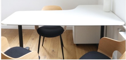 Cabinet meublé disponible à la location chez BClinic